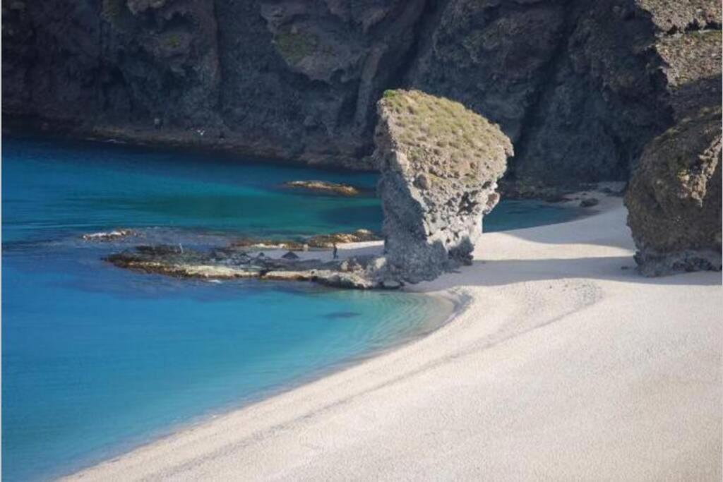 Ático con encanto en Cabo de Gata. A 100m de la playa. Carboneras Esterno foto